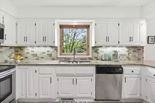 2500 Highland View Ave S, Burnsville, MN 55337 - Photo 19