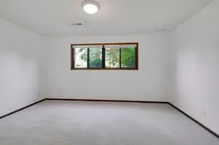 9205 Dartford Rd, Woodbury, MN 55125 - Photo 37