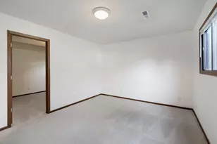 9205 Dartford Rd, Woodbury, MN 55125 - Photo 35