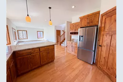 3072 Nottingham Road S, Saint Cloud, MN 56301 - Photo 7
