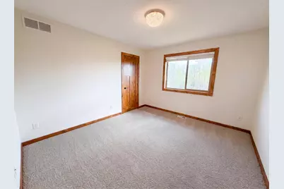 3072 Nottingham Road S, Saint Cloud, MN 56301 - Photo 15