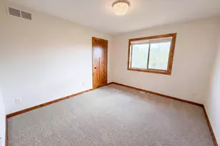 3072 Nottingham Rd S, Saint Cloud, MN 56301 - Photo 15