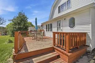27090 540th Ave, Lansing, MN 55950 - Photo 41