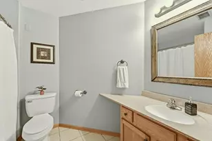 657 S Pointe Ct SW, Rochester, MN 55902 - Photo 21