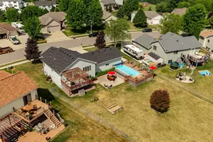 657 S Pointe Ct SW, Rochester, MN 55902 - Photo 27