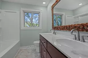 4413 Bramblewood Ave, Vadnais Heights, MN 55127 - Photo 19