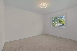 4413 Bramblewood Ave, Vadnais Heights, MN 55127 - Photo 21
