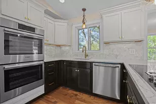 4413 Bramblewood Ave, Vadnais Heights, MN 55127 - Photo 11