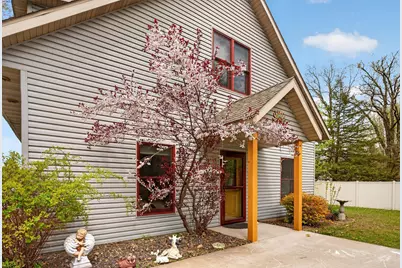 20567 Scott Drive, Pine City, MN 55063 - Photo 9