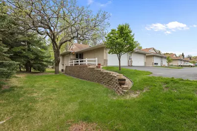 801 White Oak Court, New Brighton, MN 55112 - Photo 1