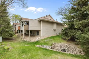 801 White Oak Ct, New Brighton, MN 55112 - Photo 35
