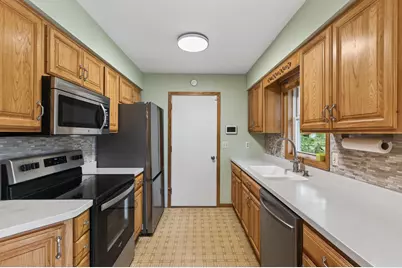 8110 France Avenue N, Brooklyn Park, MN 55443 - Photo 13