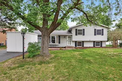 8110 France Avenue N, Brooklyn Park, MN 55443 - Photo 3