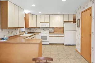 14425 W Lake Sallie Dr, Detroit Lakes, MN 56501 - Photo 27