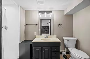 254 Arion St E, West Saint Paul, MN 55118 - Photo 41