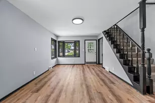 254 Arion St E, West Saint Paul, MN 55118 - Photo 15