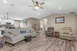 38768 Maple Ct, North Branch, MN 55056 - Photo 7