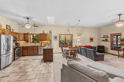 840 Hallam Avenue N, Mahtomedi, MN 55115 - Photo 3