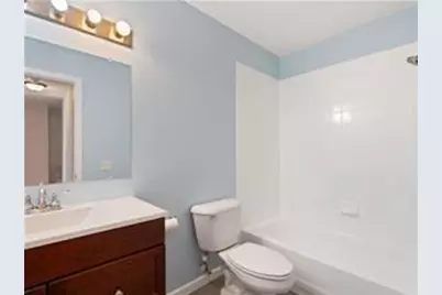 4819 Grenwich Way N, Oakdale, MN 55128 - Photo 15
