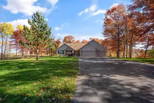 10874 Crescent Dr, Nisswa, MN 56468 - Photo 3