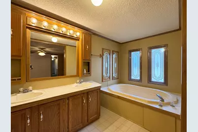27135 Trout Lake Road, Bovey, MN 55709 - Photo 15
