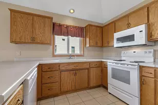 853 Aspen Cir, Waite Park, MN 56387 - Photo 5