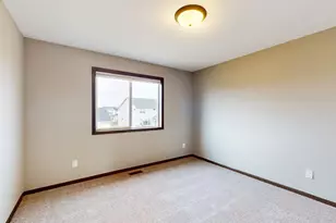 11580 33rd St N, Lake Elmo, MN 55042 - Photo 21