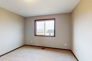 11580 33rd St N, Lake Elmo, MN 55042 - Photo 23