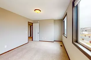 11580 33rd St N, Lake Elmo, MN 55042 - Photo 19