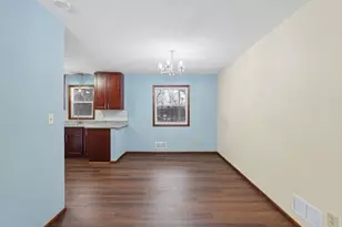 1051 Tiller Ln, Shoreview, MN 55126 - Photo 7