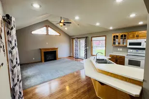 614 12th St, Dawson, MN 56232 - Photo 5