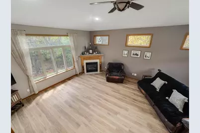 10154 Noble Court N, Brooklyn Park, MN 55443 - Photo 7