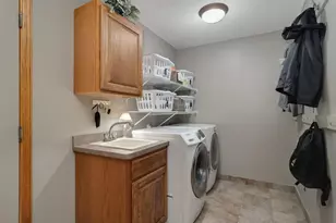 10154 Noble Ct N, Brooklyn Park, MN 55443 - Photo 15