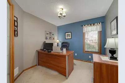 10154 Noble Court N, Brooklyn Park, MN 55443 - Photo 13