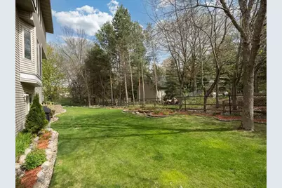 10154 Noble Court N, Brooklyn Park, MN 55443 - Photo 31