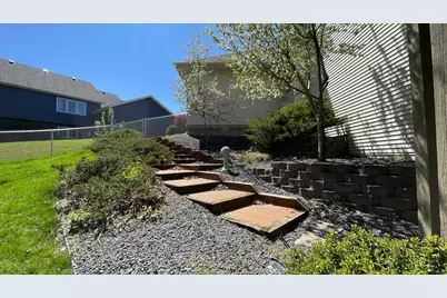 640 S Park Court, Hastings, MN 55033 - Photo 33