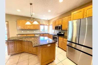 640 S Park Court, Hastings, MN 55033 - Photo 9
