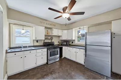 116 8th Avenue S, South Saint Paul, MN 55075 - Photo 5