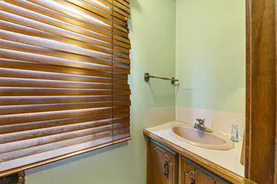 109 Windsor Court E, Le Sueur, MN 56058 - Photo 13
