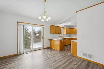 211 7th Street S, Winsted, MN 55395 - Photo 7