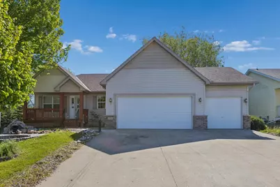 211 7th Street S, Winsted, MN 55395 - Photo 1