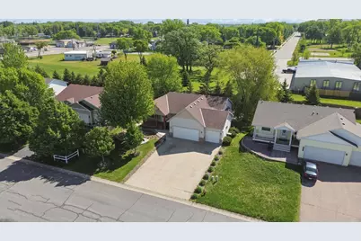 211 7th Street S, Winsted, MN 55395 - Photo 37
