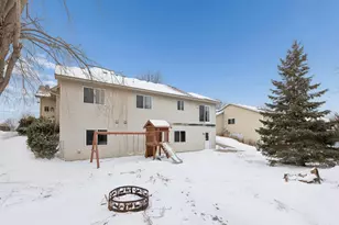 211 7th St S, Winsted, MN 55395 - Photo 33