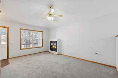 211 7th Street S, Winsted, MN 55395 - Photo 5