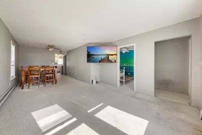 75 S Montgomery Avenue, Le Center, MN 56057 - Photo 5