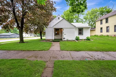 120 W 9th Street, Fairmont, MN 56031 - Photo 3