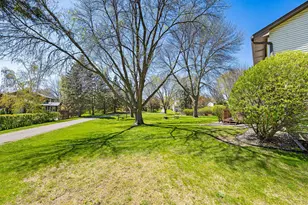 17115 28th Pl N, Plymouth, MN 55447 - Photo 3