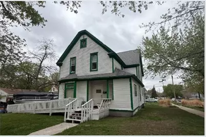 14 6th Avenue NW, Faribault, MN 55021 - Photo 1