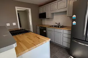 1524 4th St NE, Rochester, MN 55906 - Photo 3