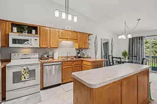6683 Falstaff Rd, Woodbury, MN 55125 - Photo 9